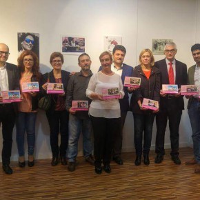 Con nuestras amigas de AMAC en la presentación de su calendario