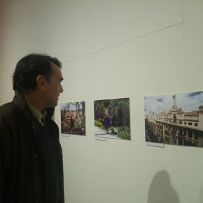 Arturo Gotor anima a los albaceteños a visitar la exposición 'Un año en Imágenes' de La Tribuna