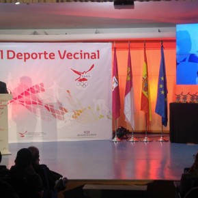 Picazo: "Es un orgullo aunar en un mismo acto el reconocimiento de la participación vecinal y el deporte"