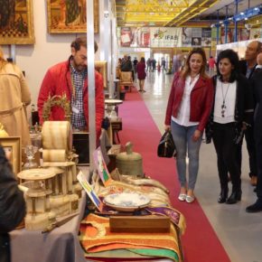Francis Rubio visita la Feria de Antigüedades