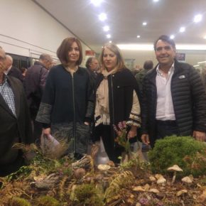 Arturo Gotor asiste a la inauguración de la exposición micológica 'No todas son iguales'