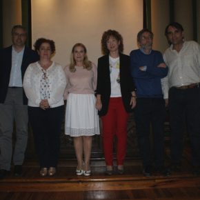 Arturo Gotor asiste a la clausura del programa de la Universidad de la Experiencia