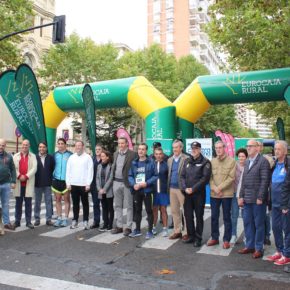 La Carrera Solidaria en beneficio de Cruz Roja y Asprona concita a más de 2.200 corredores solidarios