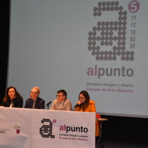 La concejala de Cultura participó en la inauguración de las Jornadas de Imagen y Diseño ‘alpunto5’
