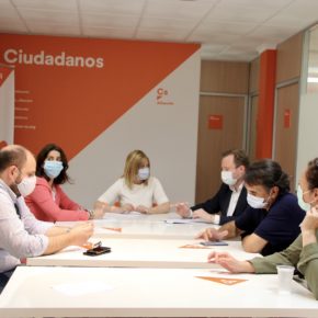 Casañ y Picazo destacan el “Pacto por Albacete” como ejemplo a seguir a nivel nacional: “las familias y las empresas necesitan más soluciones y menos enfrentamientos”